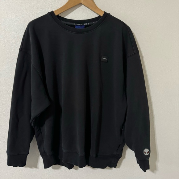 Venque X Takahashi Amoo Embroidered Crewneck Sweatshirt Black Side Zip Pocket-XL - Picture 2 of 11